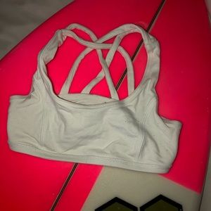 Aviva sports bra